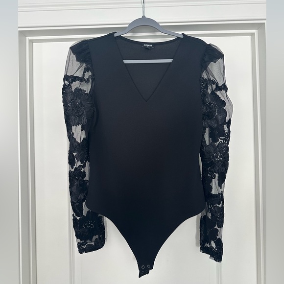 Express Tops - EXPRESS bodysuit top Size L